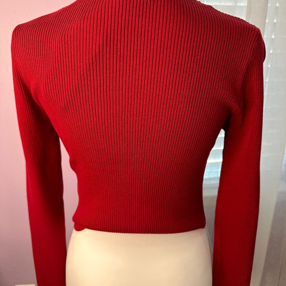 Turtle Neck Ribbed crop top Knit Sweater - Picture 2 of 3